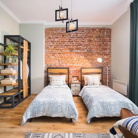 Apartment Alexandra's Center Ii