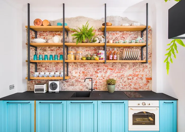 Alexandra's Center Ii *